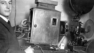 Glasses-Free 3D and Smell-o-Vision: Movies of the Future from 1935
